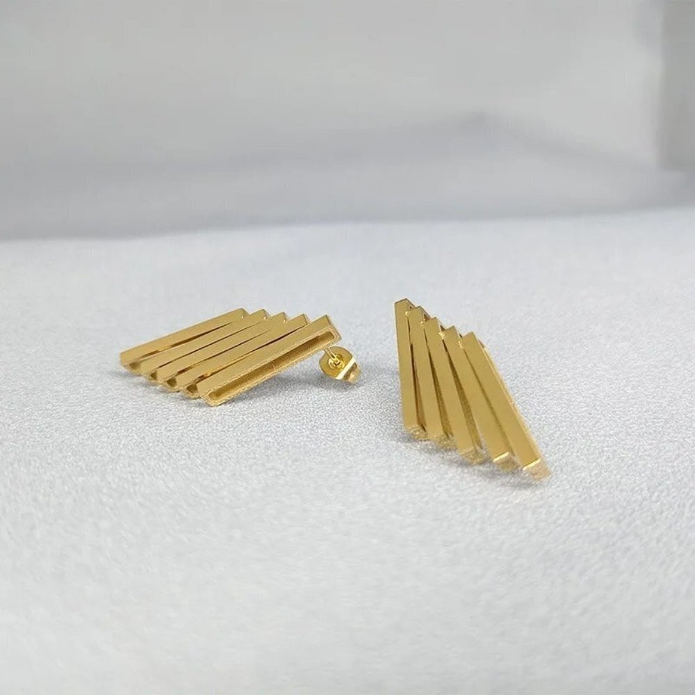 Gold Color Rectangular Stud Earrings - image 4